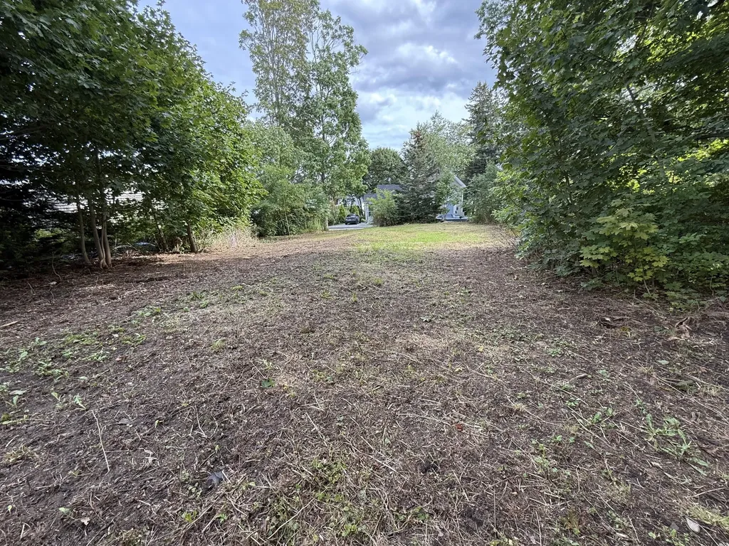 27 South Street Rockland ME 04841