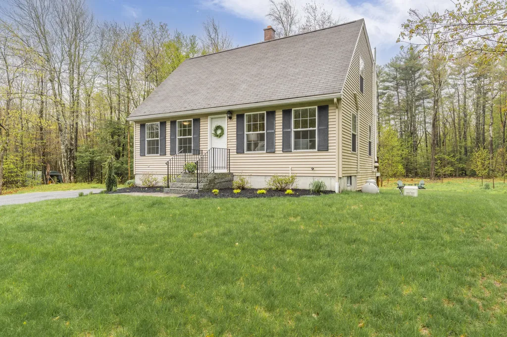 76 Orchard Road Cumberland ME 04021
