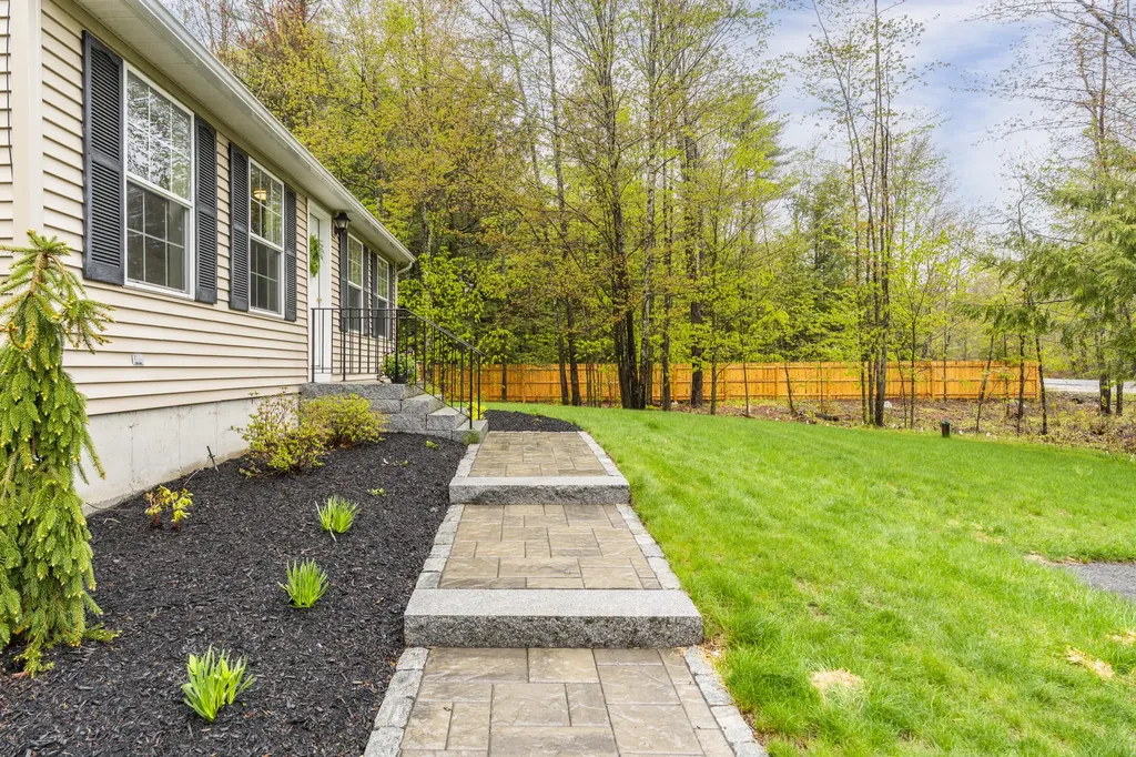 76 Orchard Road Cumberland ME 04021