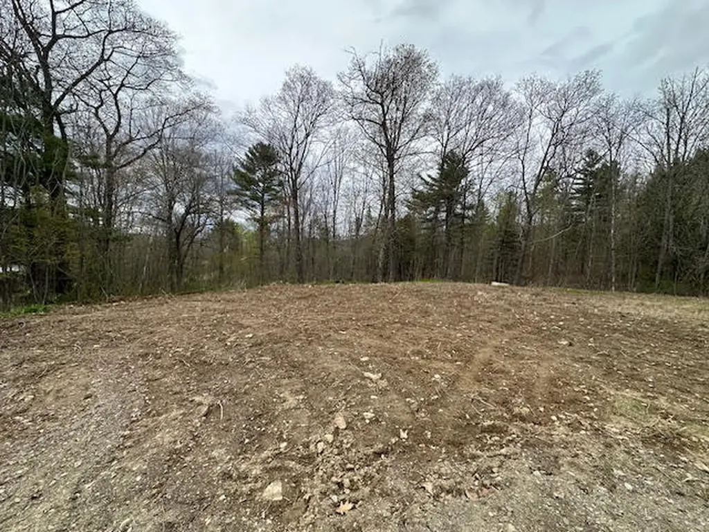 14-01 Crie Hill Road Liberty ME 04949