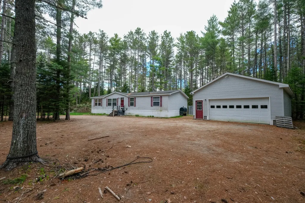 16 Plains Road Harrison ME 04040