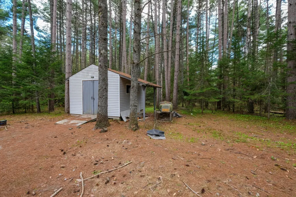16 Plains Road Harrison ME 04040
