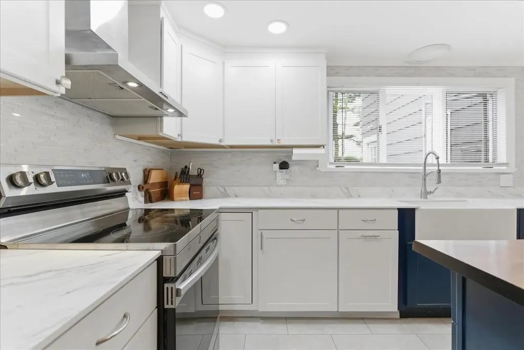 11 Cherry Hill Drive Waterville ME 04901