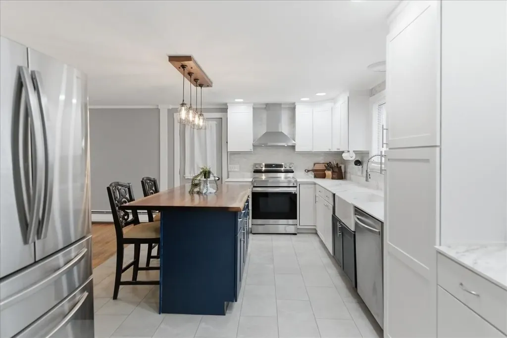 11 Cherry Hill Drive Waterville ME 04901