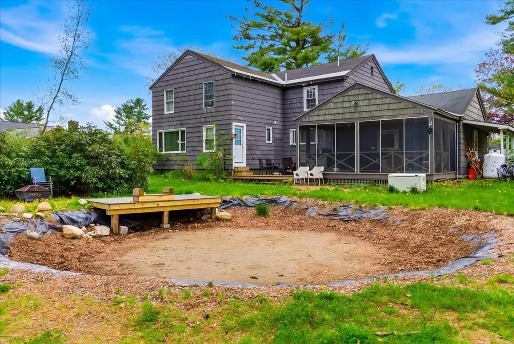 11 Cherry Hill Drive Waterville ME 04901