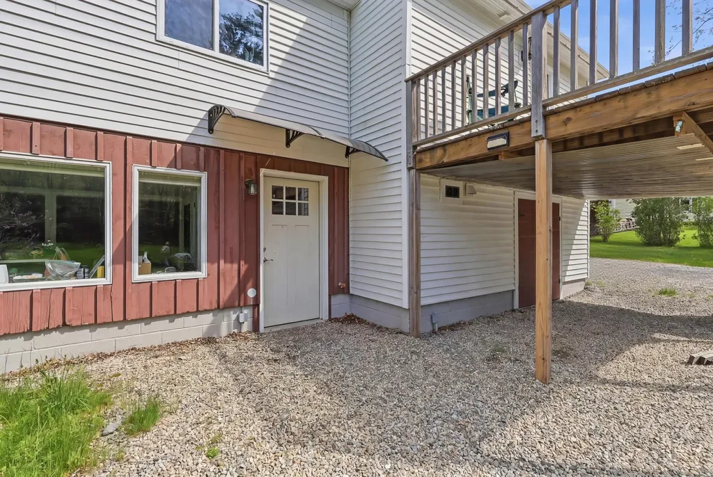 188 Middlesex Road Topsham ME 04086