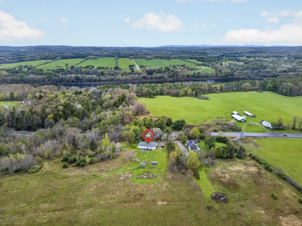 3 Old Quarry Road Vassalboro ME 04989