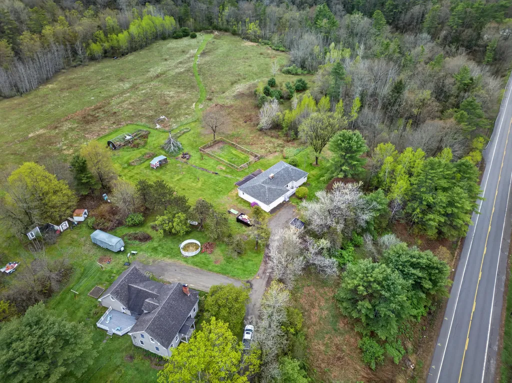 3 Old Quarry Road Vassalboro ME 04989