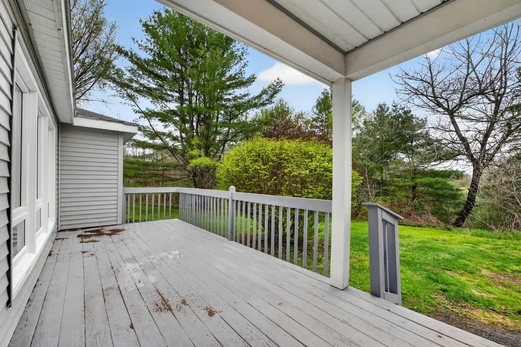 3 Old Quarry Road Vassalboro ME 04989
