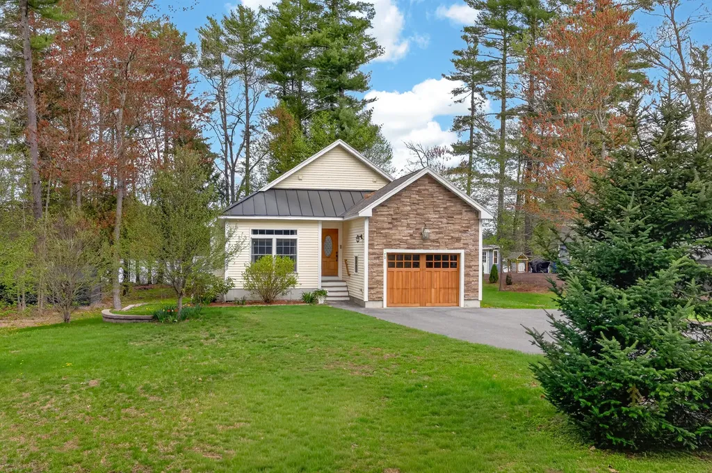70 Javica Lane Sanford ME 04073