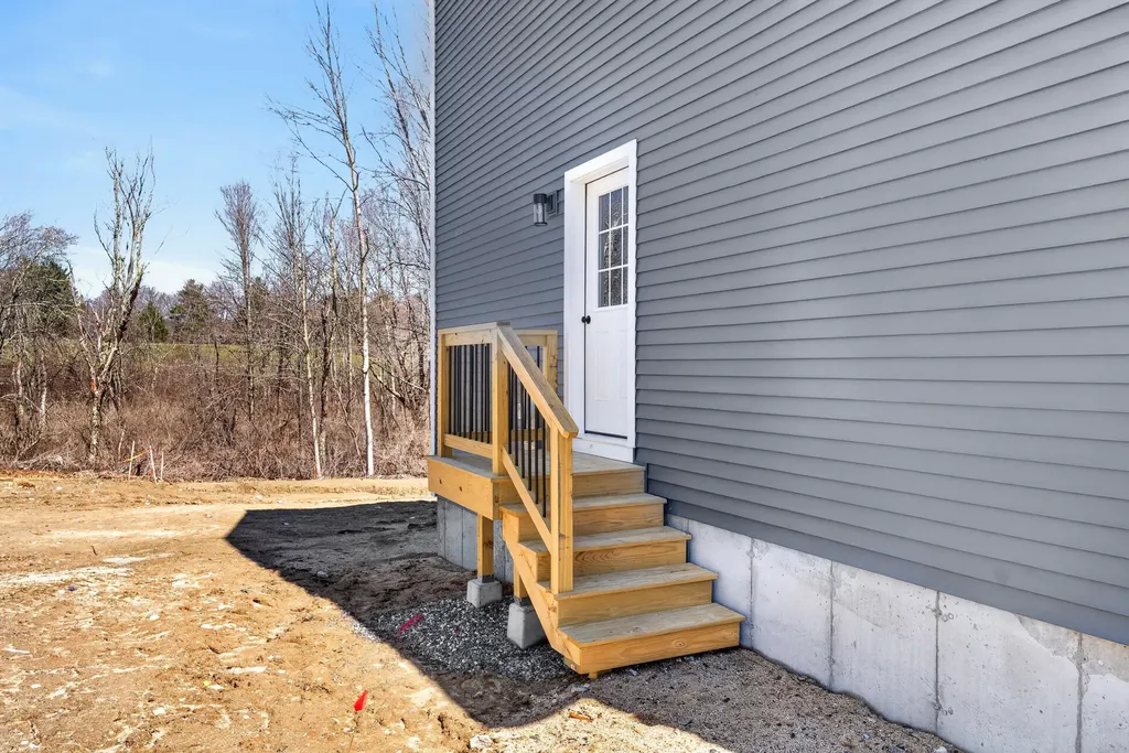 5 Shepherd Lane Windham ME 04062