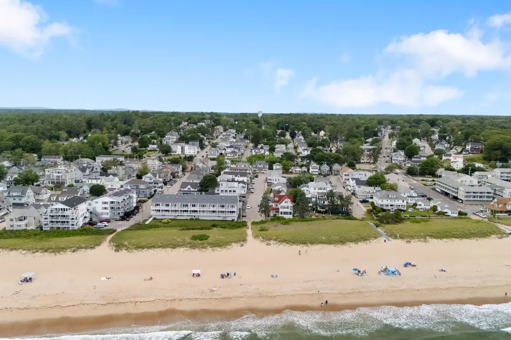 7 Bay Avenue Old Orchard Beach ME 04064