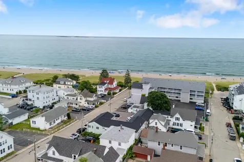 7 Bay Avenue Old Orchard Beach ME 04064