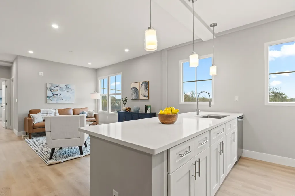298 Main Street Yarmouth ME 04096