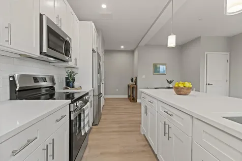 298 Main Street Yarmouth ME 04096