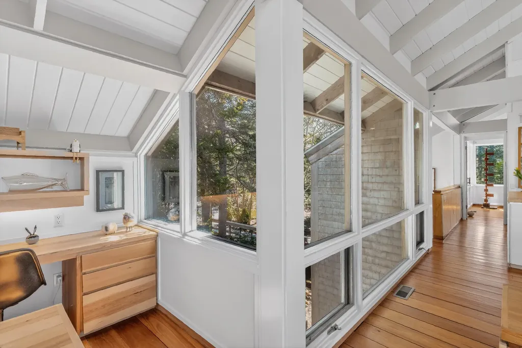 455 Black Duck Cove Road Beals ME 04611
