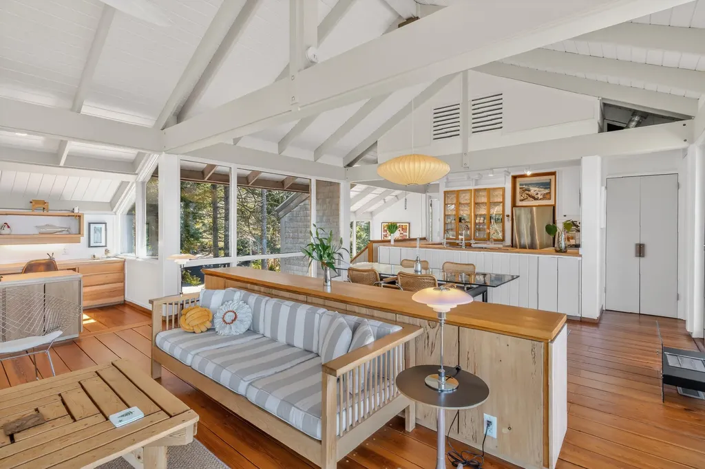 455 Black Duck Cove Road Beals ME 04611