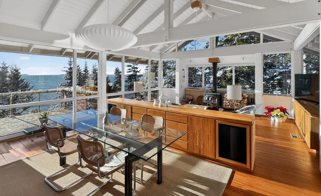 455 Black Duck Cove Road Beals ME 04611