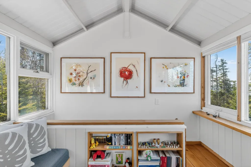 455 Black Duck Cove Road Beals ME 04611