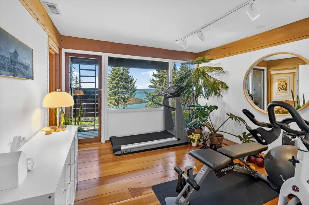455 Black Duck Cove Road Beals ME 04611