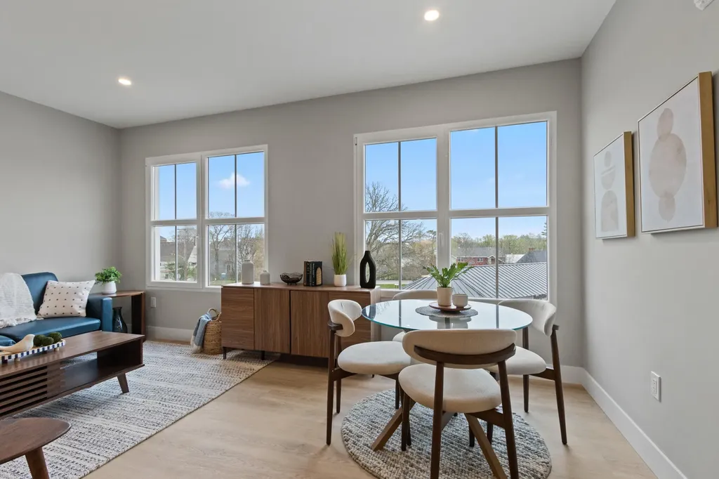 298 Main Street Yarmouth ME 04096