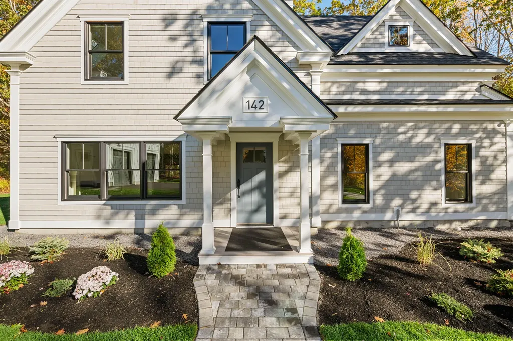 142 Main Street Kennebunkport ME 04046