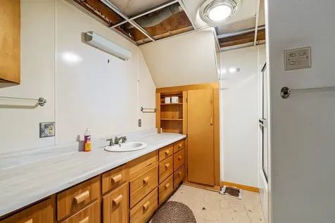 26 Lincoln Street Dover-foxcroft ME 04426