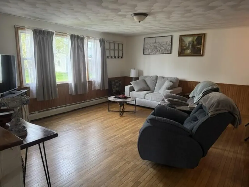 33 Wilkes Street Waterville ME 04901