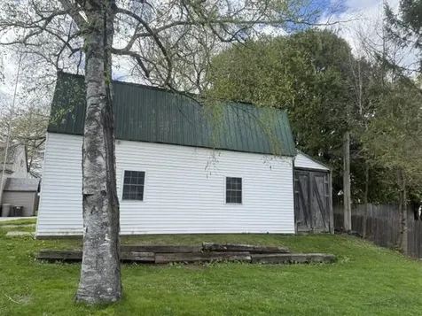33 Wilkes Street Waterville ME 04901