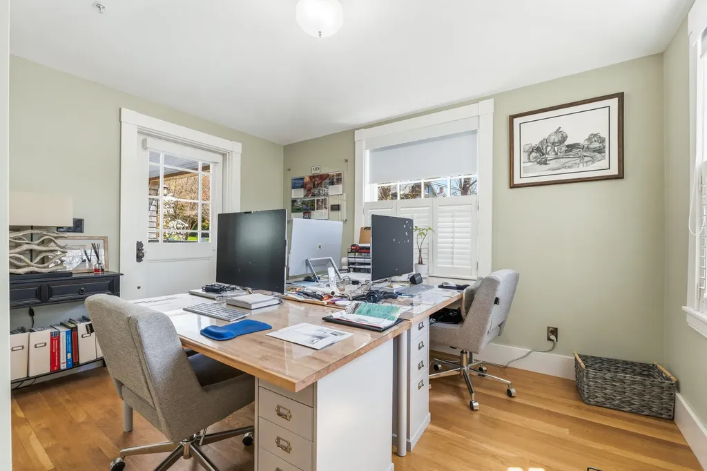 439 York Street York ME 03909