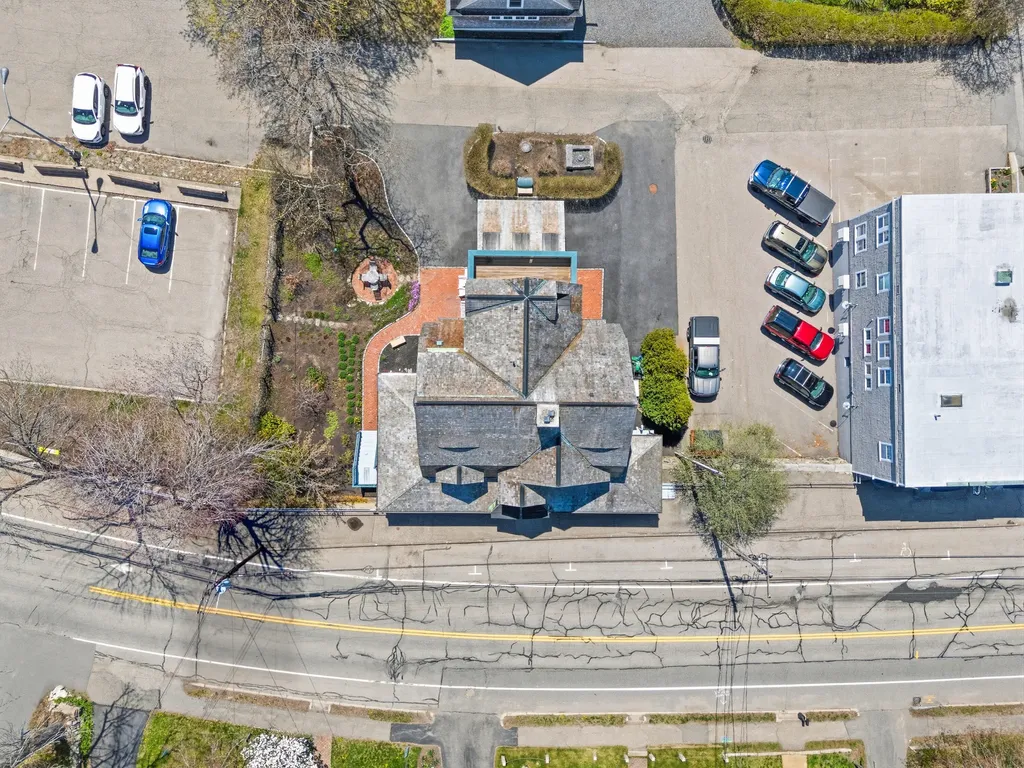 439 York Street York ME 03909