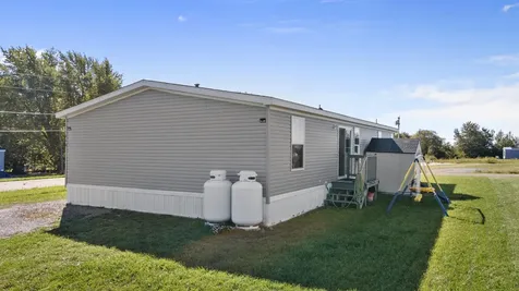 216 Windsor Neck Road Windsor ME 04363