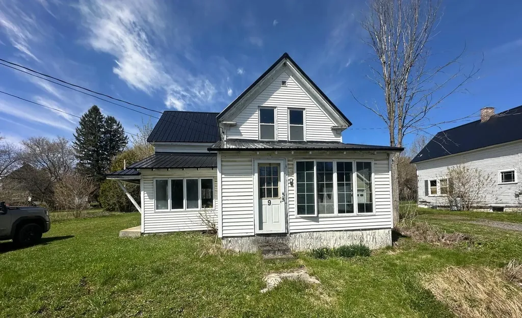 9 Water Street Presque Isle ME 04769
