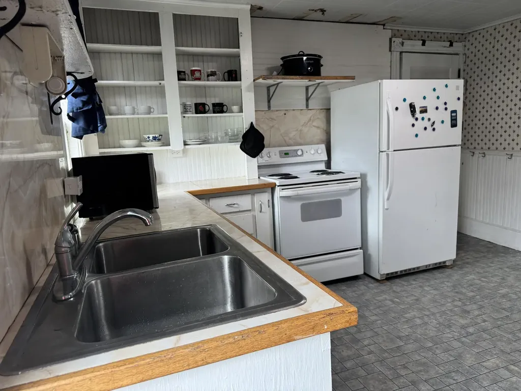 23 Elmwood Avenue Caribou ME 04736