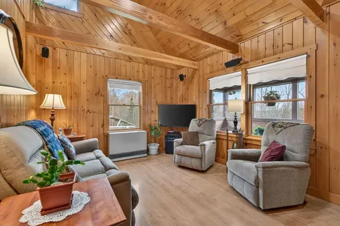 276 Middle Road Dresden ME 04342