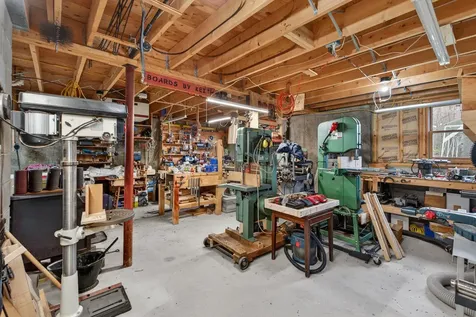 276 Middle Road Dresden ME 04342
