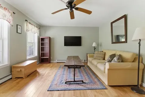 37 Palmer Road Pittston ME 04345