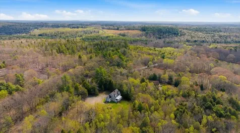 37 Palmer Road Pittston ME 04345