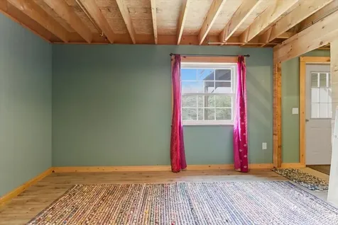 37 Palmer Road Pittston ME 04345