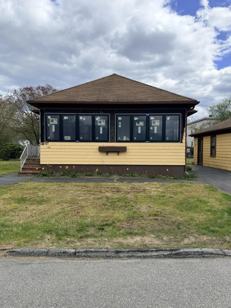 149 Summer Street Biddeford ME 04005