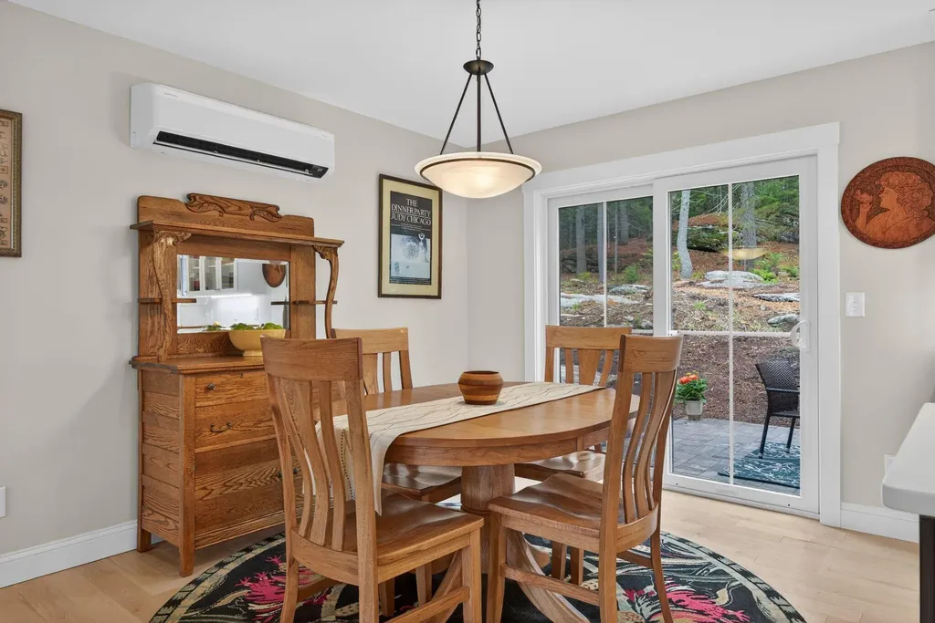 30 Perreault Way Brunswick ME 04011