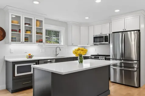 30 Perreault Way Brunswick ME 04011