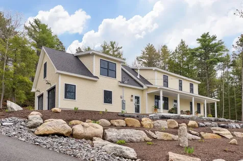 30 Perreault Way Brunswick ME 04011