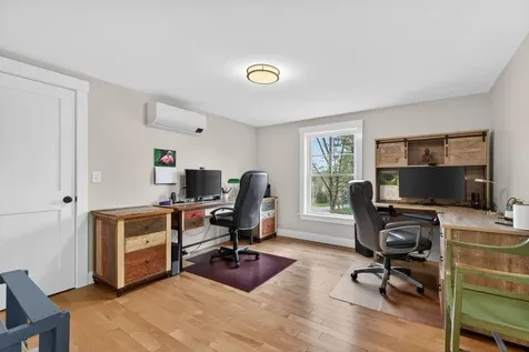 30 Perreault Way Brunswick ME 04011