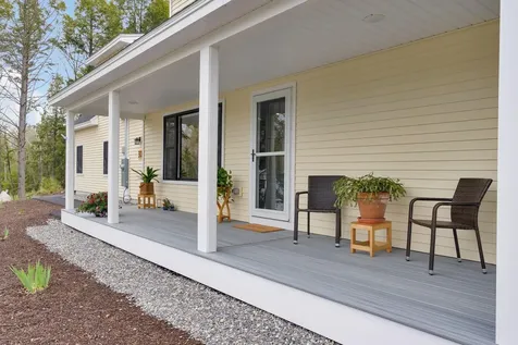 30 Perreault Way Brunswick ME 04011
