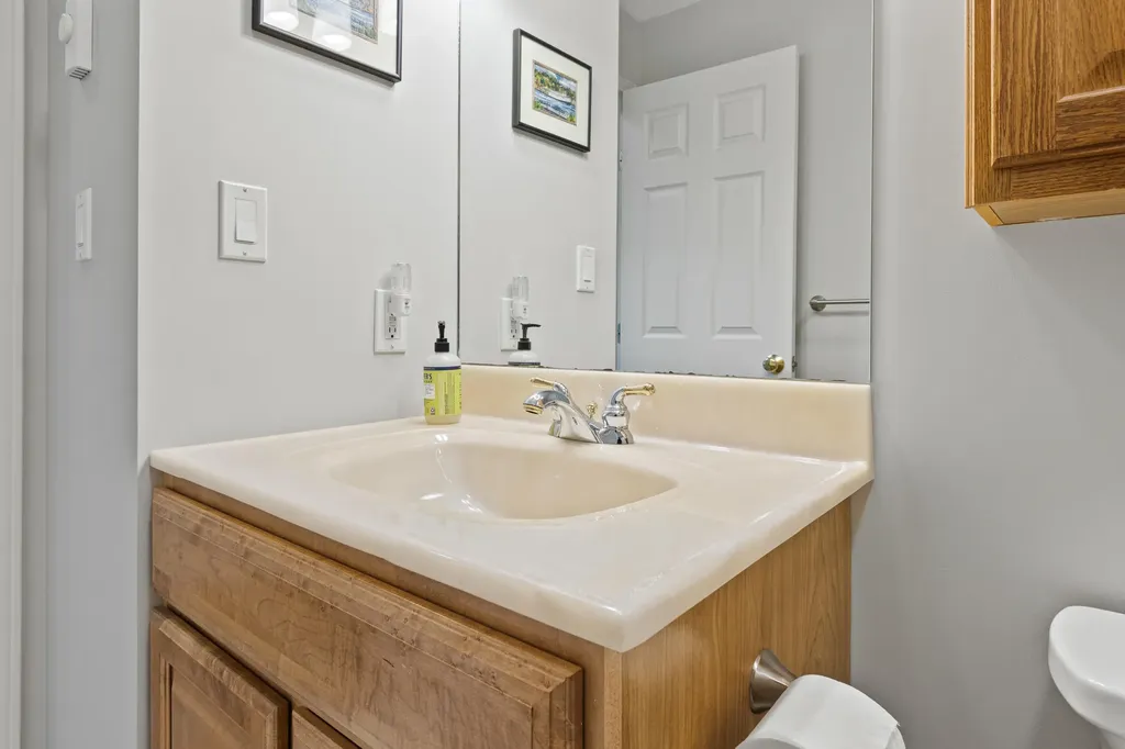 170 High Point Drive Frye Island ME 04071