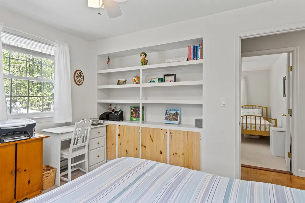 170 High Point Drive Frye Island ME 04071