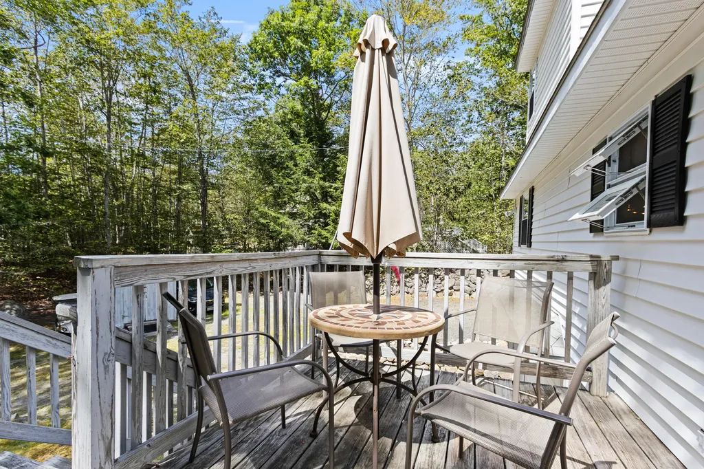 170 High Point Drive Frye Island ME 04071