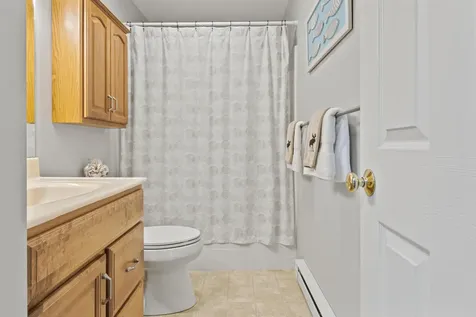 170 High Point Drive Frye Island ME 04071