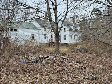 42 Flood Avenue Wiscasset ME 04578